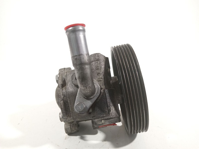 Recambio de bomba direccion para ford fiesta (cbk) ambiente referencia OEM IAM 2S6C3A696DD  