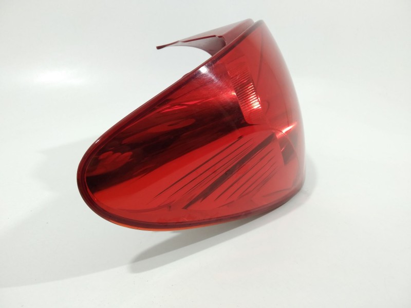 Recambio de piloto trasero izquierdo para peugeot 207 sport referencia OEM IAM 9649986680  