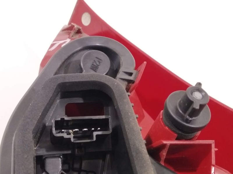 Recambio de piloto trasero izquierdo para peugeot 207 sport referencia OEM IAM 9649986680  