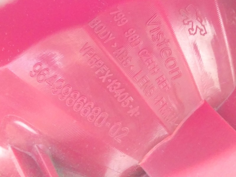 Recambio de piloto trasero izquierdo para peugeot 207 sport referencia OEM IAM 9649986680  