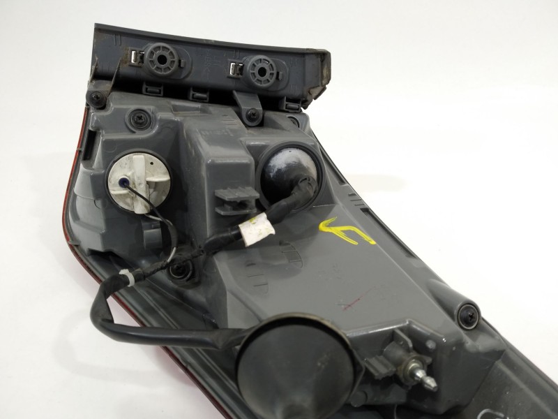 Recambio de piloto trasero izquierdo para hyundai i40 city s blue referencia OEM IAM 924013Z3  924013Z300