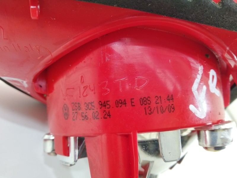 Recambio de piloto trasero derecho en porton para volkswagen passat berlina (3c2) advance referencia OEM IAM 3C5945094E  