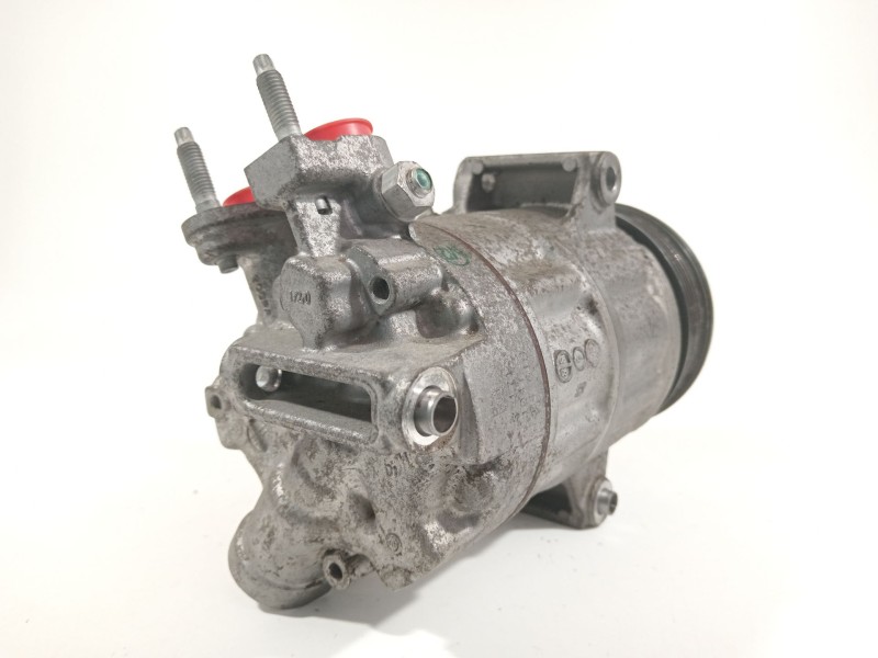 Recambio de compresor aire acondicionado para ford focus st-line referencia OEM IAM JX6119D629HA  