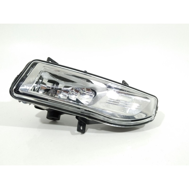 Recambio de faro antiniebla derecho para nissan qashqai ii suv (j11, j11_) 1.5 dci referencia OEM IAM 261508995A  90078635