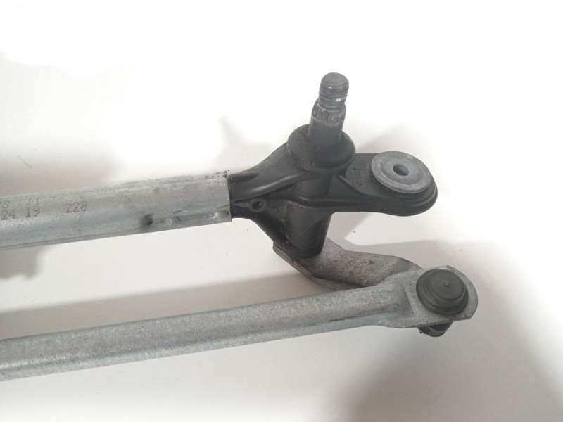 Recambio de motor limpia delantero para bmw serie 3 touring (f31) 320d referencia OEM IAM 726750303  