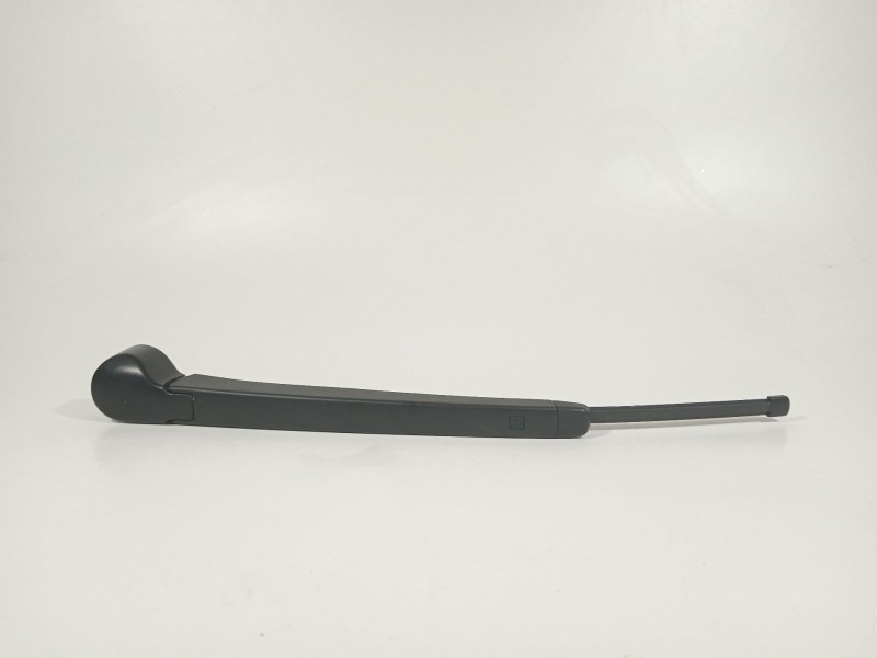 Recambio de brazo limpia trasero para seat ibiza (kj1) referencia OEM IAM 6F0955704A  2G0955707