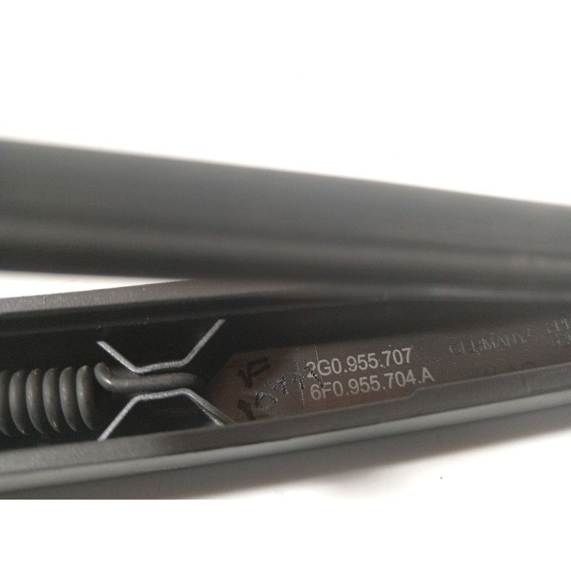 Recambio de brazo limpia trasero para seat ibiza (kj1) referencia OEM IAM 6F0955704A  2G0955707