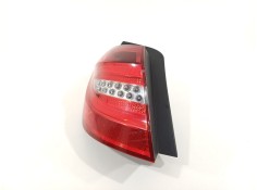 Recambio de piloto trasero izquierdo para mercedes-benz clase b (w246) b 200 cdi be (246.201) referencia OEM IAM A2468200564   2