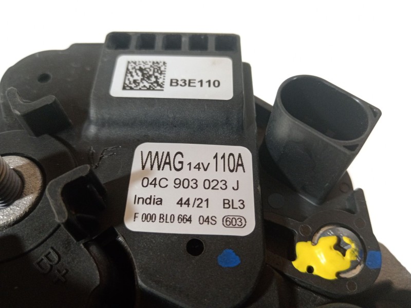 Recambio de alternador para seat ibiza (kj1) referencia OEM IAM 04C903023J  F000BL0664