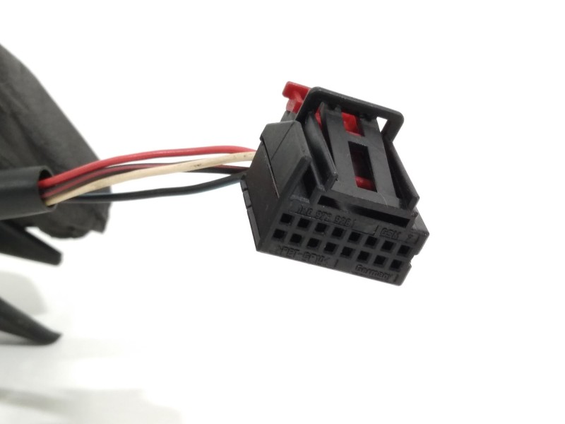 Recambio de retrovisor izquierdo para audi a3 (8p1) 2.0 tdi referencia OEM IAM 8P1858531K  