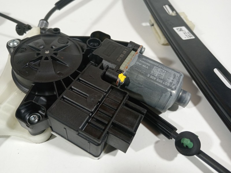 Recambio de elevalunas delantero derecho para seat ibiza (kj1) referencia OEM IAM 6F0837462C  2Q1959406E