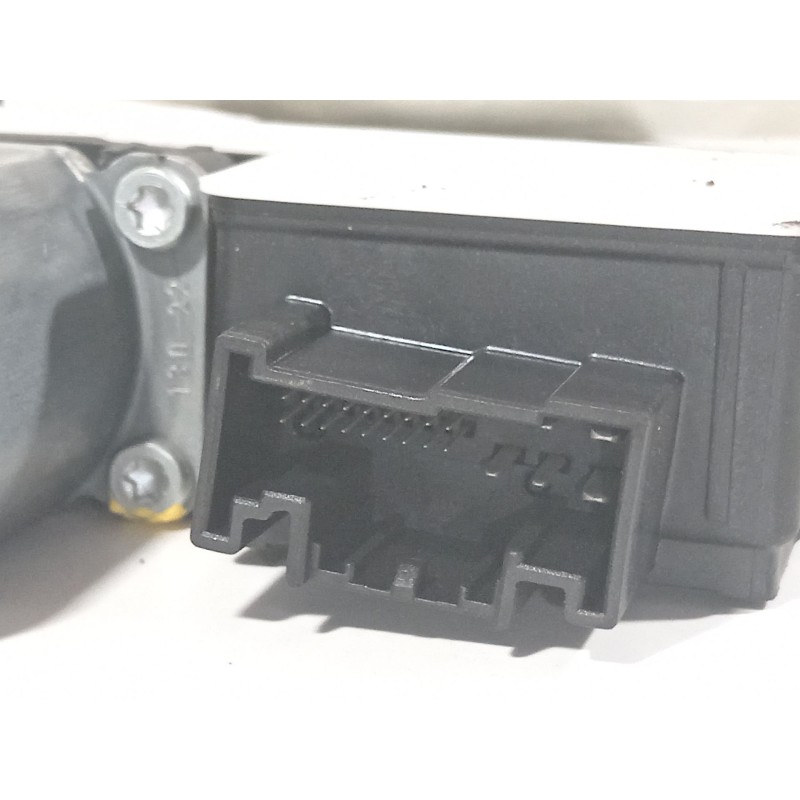 Recambio de elevalunas delantero derecho para seat ibiza (kj1) referencia OEM IAM 6F0837462C  2Q1959406E