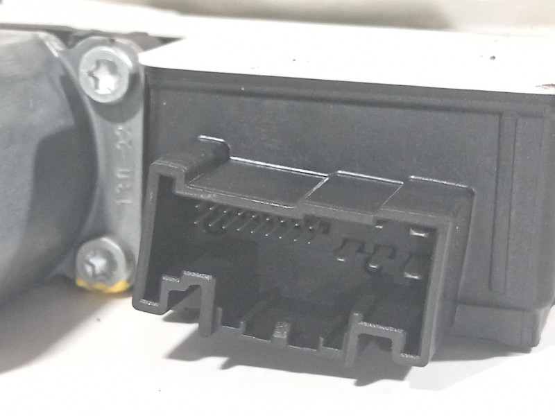 Recambio de elevalunas delantero derecho para seat ibiza (kj1) referencia OEM IAM 6F0837462C  2Q1959406E