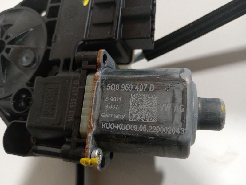 Recambio de elevalunas trasero izquierdo para seat ibiza (kj1) referencia OEM IAM 5G0857552DC  5Q0959407D