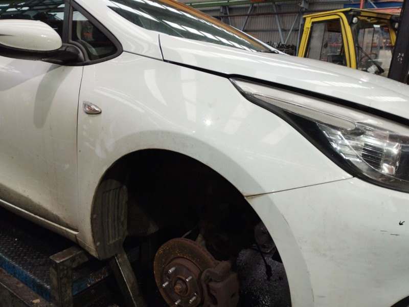 Recambio de aleta delantera derecha para kia cee´d (jd) 1.4 cvvt referencia OEM IAM   
