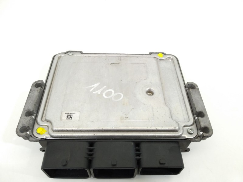 Recambio de centralita motor uce para peugeot 206+ básico referencia OEM IAM 9677031380 EDC17C10 0281017937