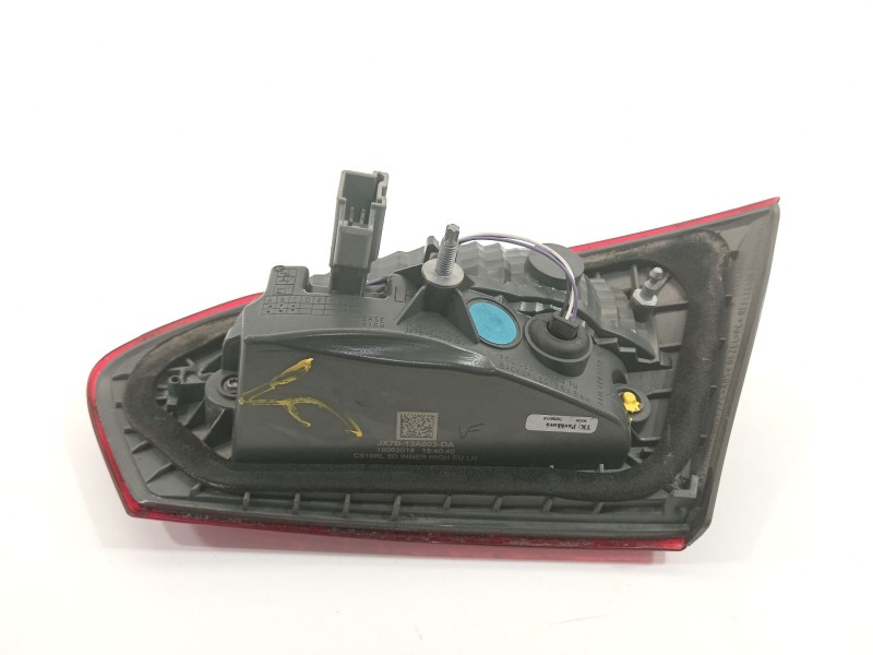 Recambio de piloto trasero izquierdo en porton para ford focus st-line referencia OEM IAM JX7B13A603DA  2194745