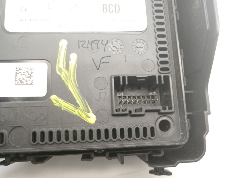 Recambio de caja reles / fusibles para ford focus st-line referencia OEM IAM JX6T15604BCD  