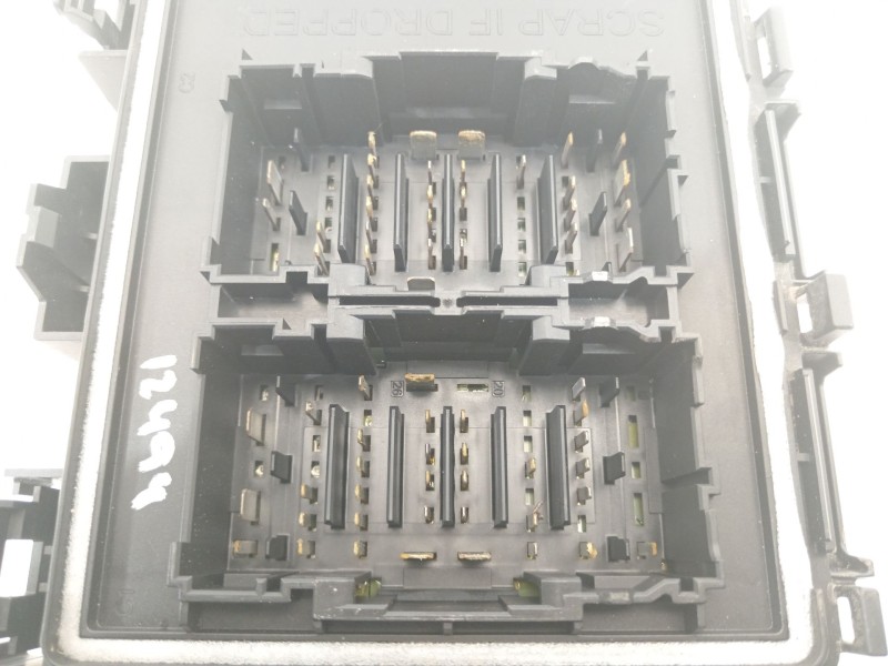 Recambio de caja reles / fusibles para ford focus st-line referencia OEM IAM JX6T14D068BD  