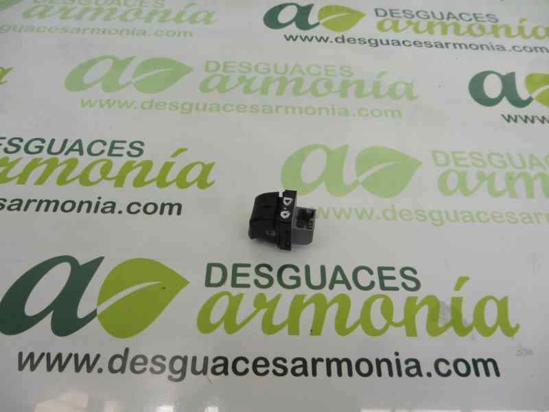 MANDO ELEVALUNAS DELANTERO DERECHO 8K0959855A 
