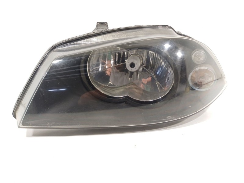 Recambio de faro izquierdo para seat ibiza ii (6k1) 1.9 sdi referencia OEM IAM 6L1941751M  