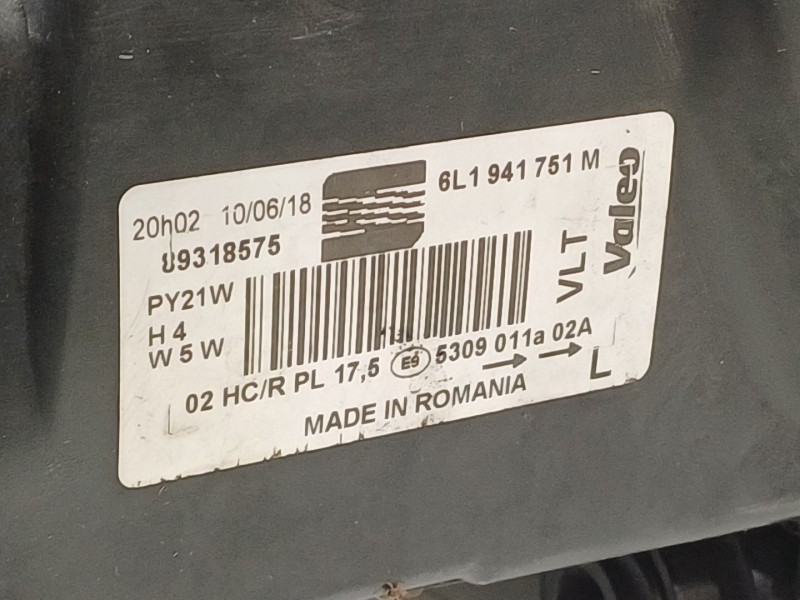 Recambio de faro izquierdo para seat ibiza ii (6k1) 1.9 sdi referencia OEM IAM 6L1941751M  