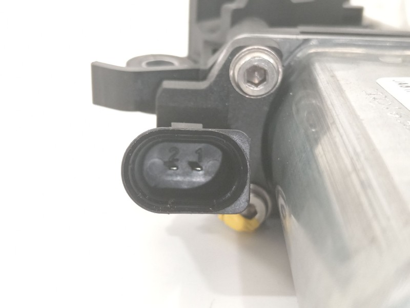 Recambio de motor cierre centralizado delantero derecho para porsche panamera diesel referencia OEM IAM 4F0837060  