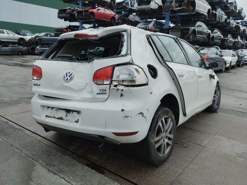 volkswagen golf vi (5k1) del año 2011