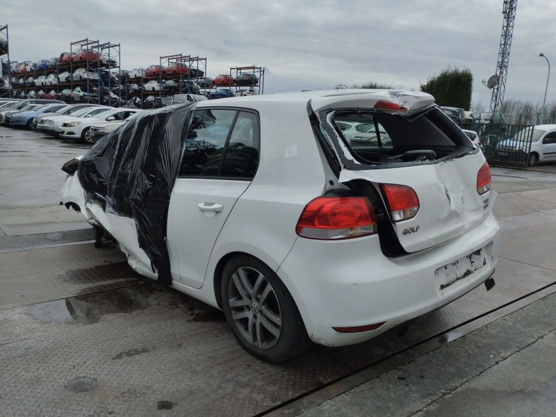 volkswagen golf vi (5k1) del año 2011