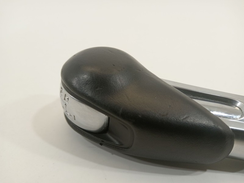 Recambio de pomo palanca cambio para porsche panamera diesel referencia OEM IAM 97042606901  