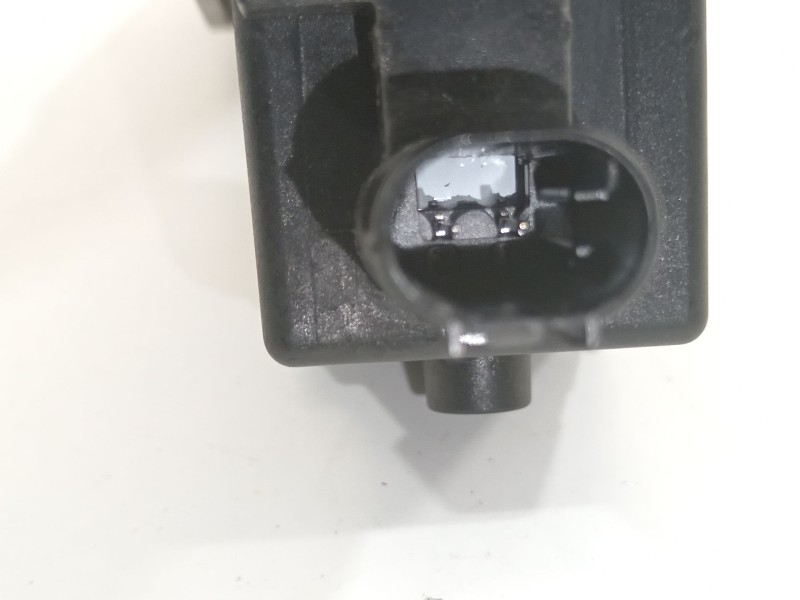 Recambio de piloto lateral izquierdo para porsche panamera diesel referencia OEM IAM 97063104301  