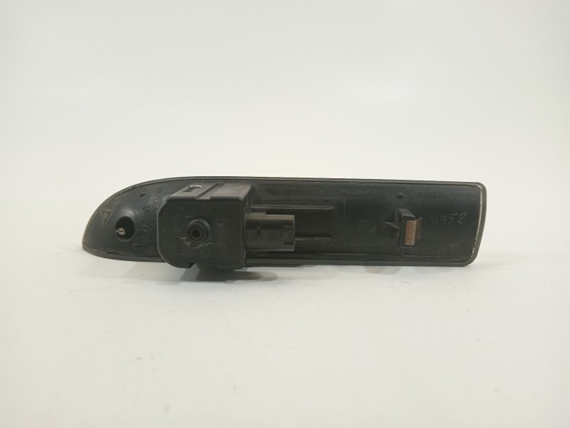 Recambio de piloto lateral derecho para porsche panamera diesel referencia OEM IAM 97063104401  