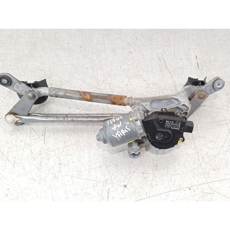 Recambio de motor limpia delantero para toyota yaris connect referencia OEM IAM 851100D080  