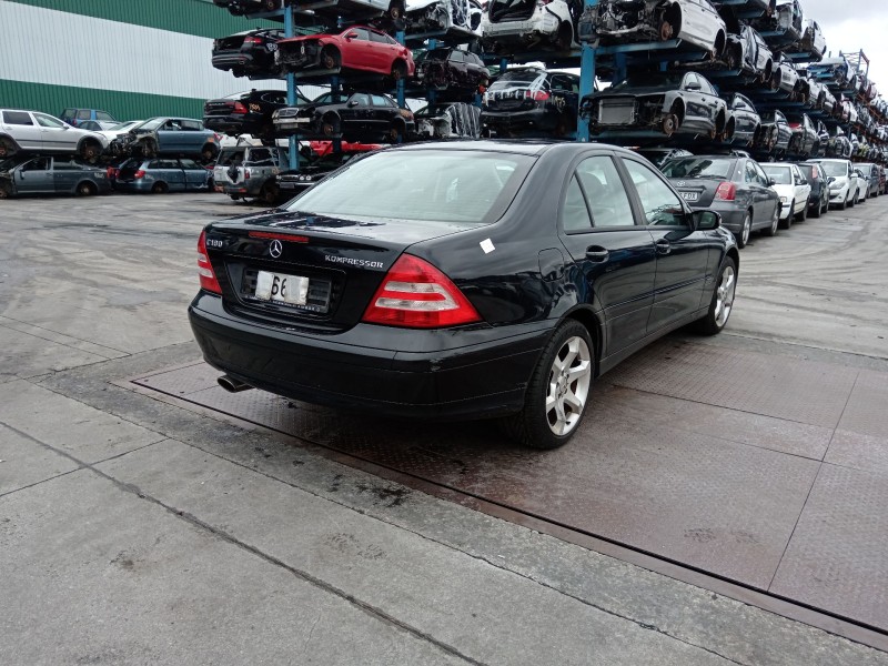 mercedes-benz clase c (w203) del año 2005