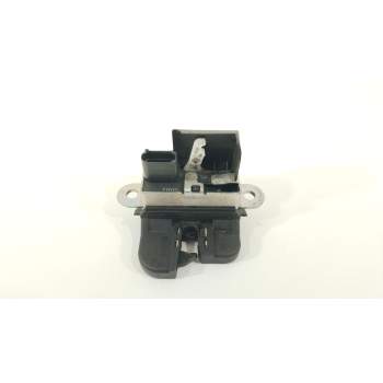 CERRADURA MALETERO / PORTON 5G6827505 