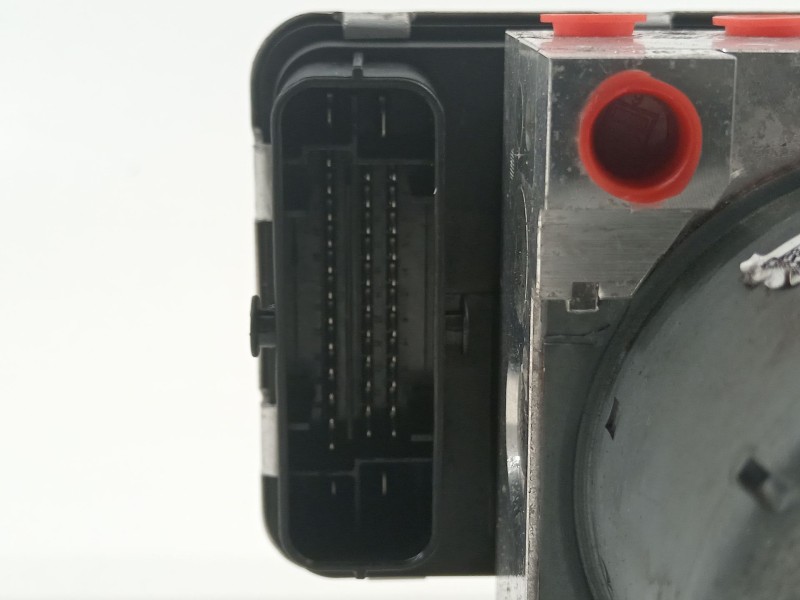 Recambio de abs para hyundai kona tecno 2wd referencia OEM IAM 58900J9100  