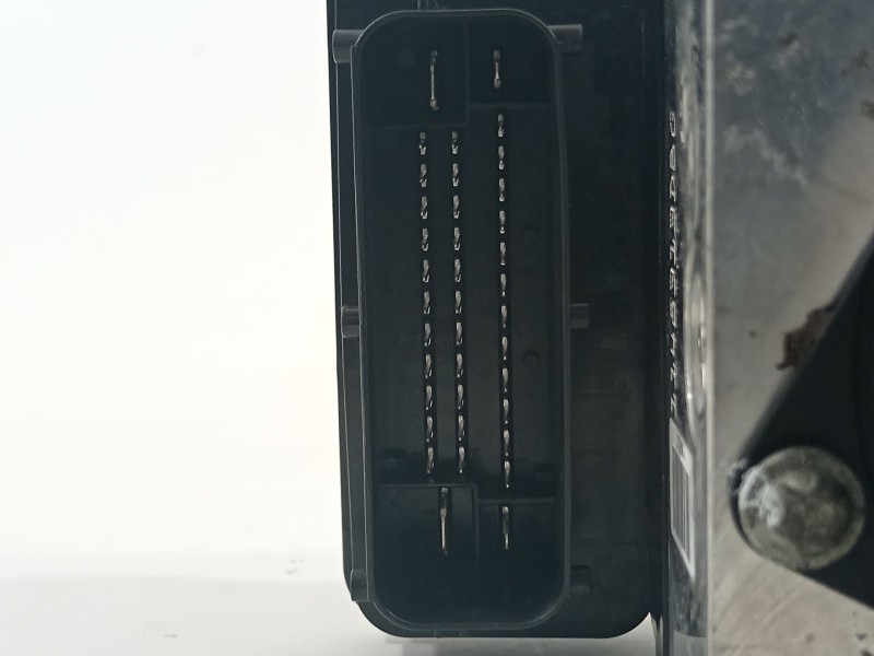 Recambio de abs para opel insignia sports tourer 2.0 16v cdti referencia OEM IAM 13328651  