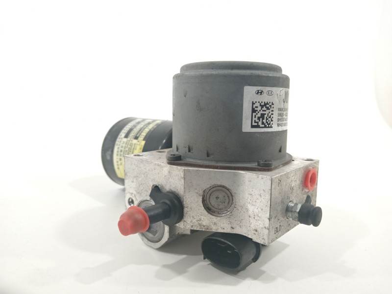 Recambio de abs para hyundai ioniq elektro referencia OEM IAM 58600G2300  