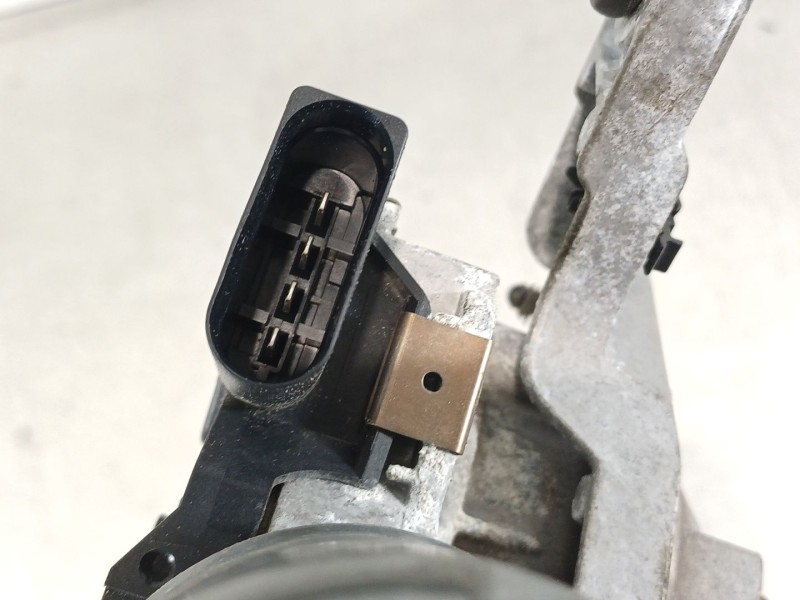 Recambio de motor limpia delantero para ford focus lim. (cb8) edition referencia OEM IAM BM5117504AJ  