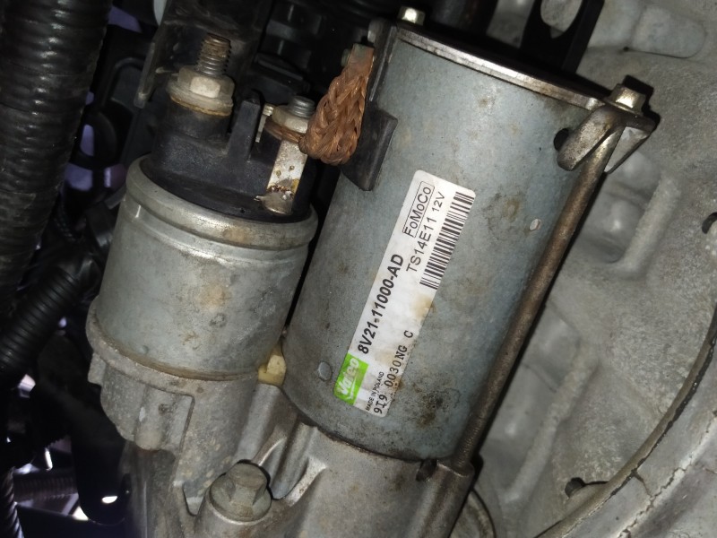 Recambio de motor arranque para ford fiesta (cb1) 1.6 tdci cat referencia OEM IAM 8V2111000AD  