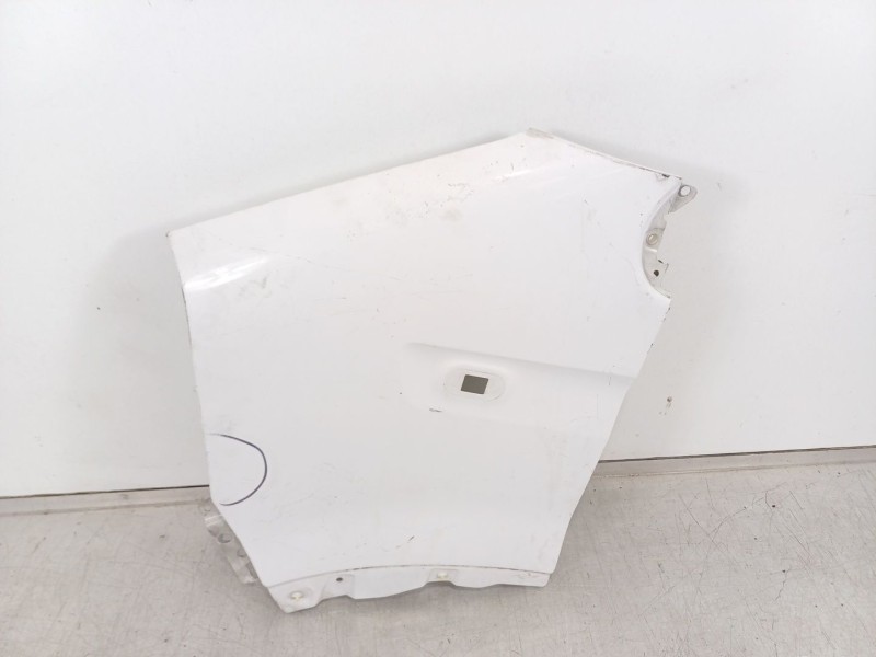 Recambio de aleta delantera izquierda para opel movano referencia OEM IAM   