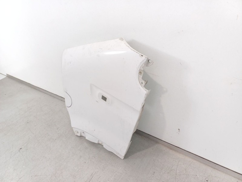 Recambio de aleta delantera izquierda para opel movano referencia OEM IAM   