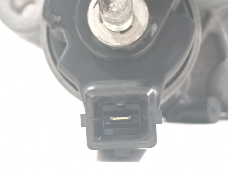 Recambio de motor arranque para peugeot 208 style referencia OEM IAM 9671530880  