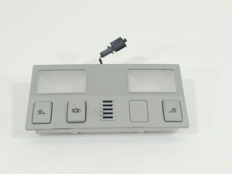 Recambio de luz interior para volkswagen crafter kasten (sy) furgón 35 bl ta fwd referencia OEM IAM 7C0947099E  