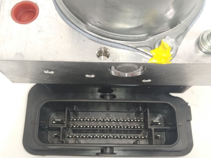 Recambio de abs para volkswagen crafter kasten (sy) furgón 35 bl ta fwd referencia OEM IAM 2N0907379E  2N0614517E