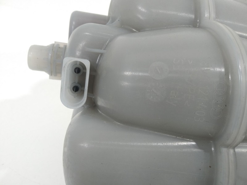 Recambio de deposito expansion para audi a5 sportback (f5a) advanced quattro referencia OEM IAM 8W1121405J  