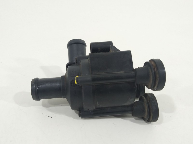 Recambio de bomba agua para audi a5 sportback (f5a) advanced quattro referencia OEM IAM 06H121601N  