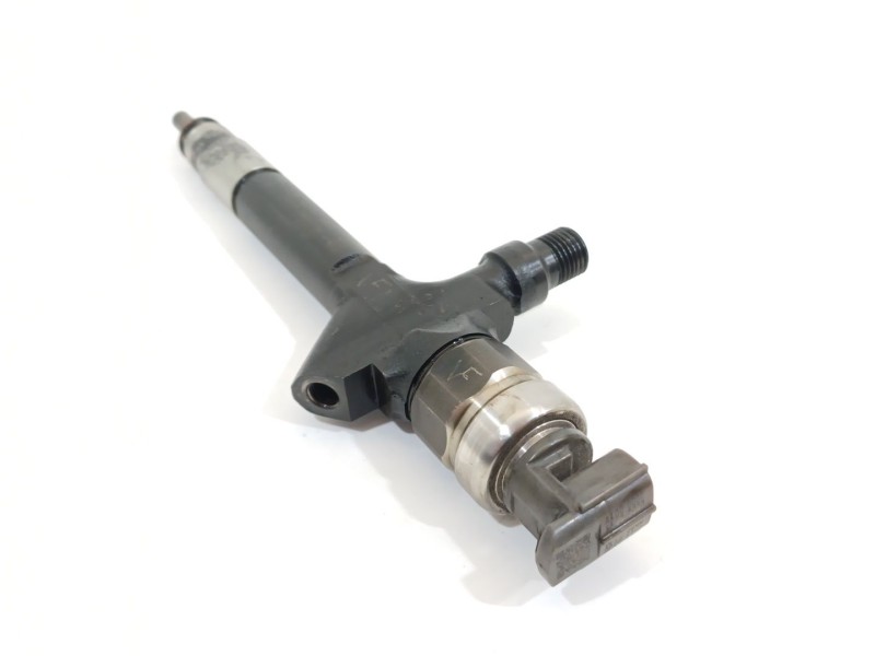 Recambio de inyector para mazda 5 berl. (cr) 2.0 crtd active+ (105kw) referencia OEM IAM RF8G13H50  