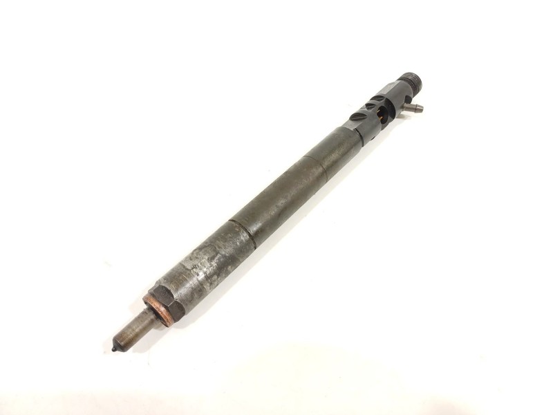 Recambio de inyector para ssangyong rodius xdi referencia OEM IAM A6650170221  EJBR04401D