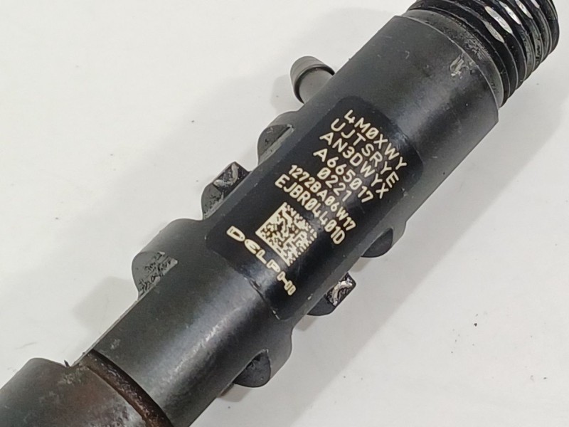 Recambio de inyector para ssangyong rodius xdi referencia OEM IAM A6650170221  EJBR04401D